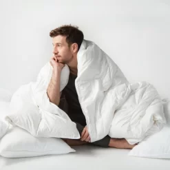 Lightweight Premium Down Alternative Duvet Comforter Insert | BOKSER HOME -Northlight Store GUEST 11384acd 009a 4369 bb4a 92ce282b63bd