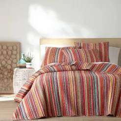 Uluru Stripe Quilt And Pillow Sham Set - Levtex Home -Northlight Store GUEST 337e26ec a5cf 438b b574 95d9981e4fba