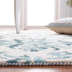 3'x5' Jacquard Hooked Accent Rug Ivory/Turquoise - Safavieh -Northlight Store GUEST 58b6fc80 d6c1 4e78 a3c9 87bf338de8d4
