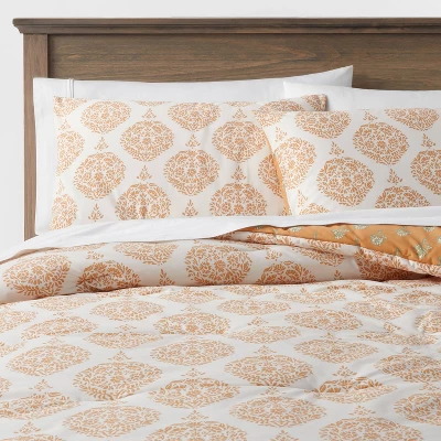 Medallion Printed Comforter & Sham Set Off-White/Dark Gold - Threshold™ 6 Medallion Printed Comforter & Sham Set Off-White/Dark Gold - Threshold™ - Image 4
