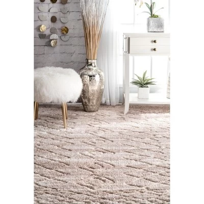 NuLOOM Vinita Moroccan Diamonds Shaggy Area Rug 5 NuLOOM Vinita Moroccan Diamonds Shaggy Area Rug - Image 3