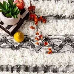 NuLOOM Nylah Shaggy Diamonded Stripes Area Rug -Northlight Store GUEST 811f46bb 169a 4fcf 9505 b3277542775d