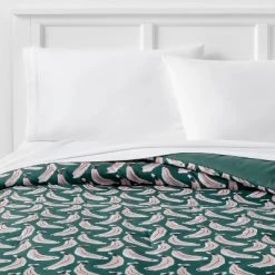 Microfiber Reversible Banana Print Comforter Dark Green - Room Essentials™ -Northlight Store GUEST 8bf6ca13 92ab 4036 9cda 1a6ffd996328