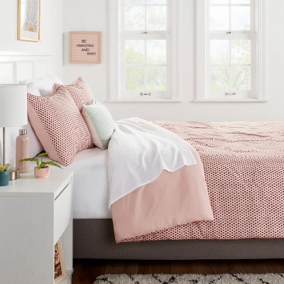 Strawberry Print Reversible Microfiber Comforter & Sheet Set Light Pink - Room Essentials™ 3 Strawberry Print Reversible Microfiber Comforter & Sheet Set Light Pink - Room Essentials™