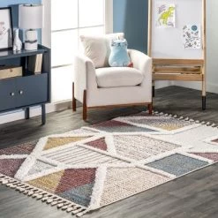 Gillian Mosaic High/Low Kids Tassel Area Rug