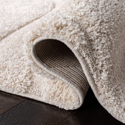 Loriana Loomed Rug - Safavieh 5 Loriana Loomed Rug - Safavieh - Image 3