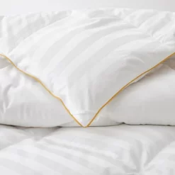 Puredown Premium White Goose Down Comforter Duvet Insert, Luxury And Comfort In One 14 Puredown Premium White Goose Down Comforter Duvet Insert, Luxury And Comfort In One -Northlight Store GUEST a85229fa b456 46c8 94d3 fa6ca38d84ab