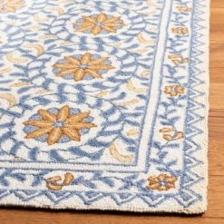 Hooked Reyna Rug - Safavieh