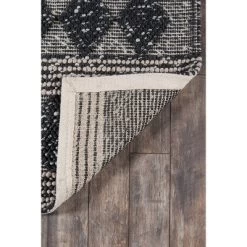 Andes Geometric Accent Rug Black - Momeni -Northlight Store GUEST d346750d 7fd7 4b89 ac9a 46c9b5e68b16