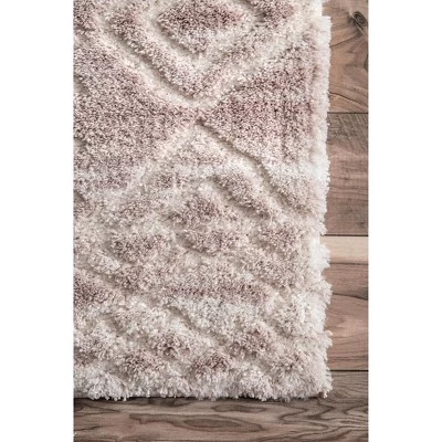 NuLOOM Vinita Moroccan Diamonds Shaggy Area Rug 4 NuLOOM Vinita Moroccan Diamonds Shaggy Area Rug - Image 2